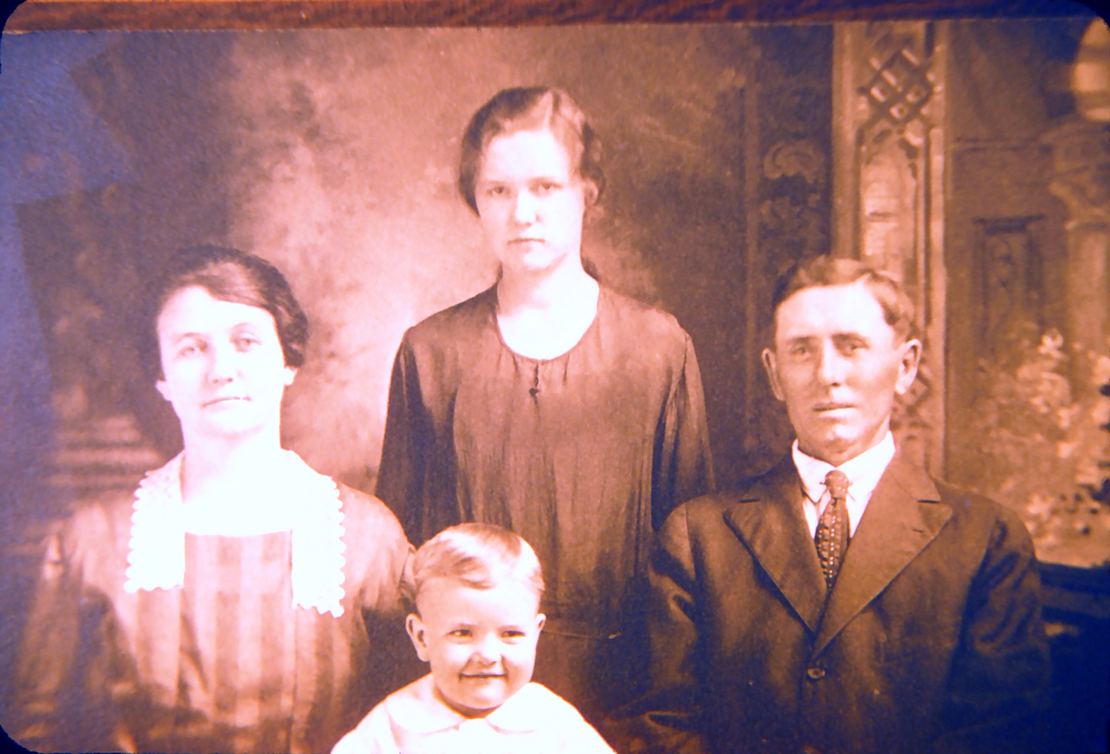 Charlie Northam, his wife Sylvia, son Charles Walter, and daughter Vivian
