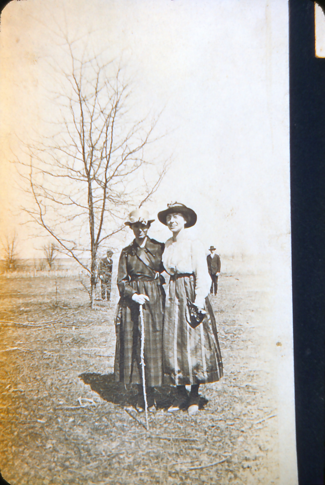 Mary Lorena Northam Hester (born September 25, 1898) — she's on the right in the white blouse